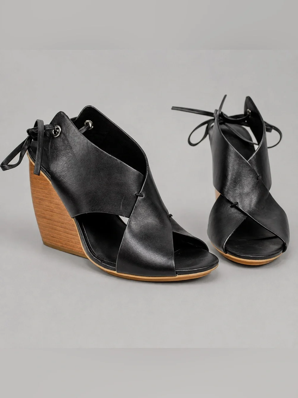 Rebecca Minkoff Eden Black Leather Open Toe Wedge Sandals Size 8